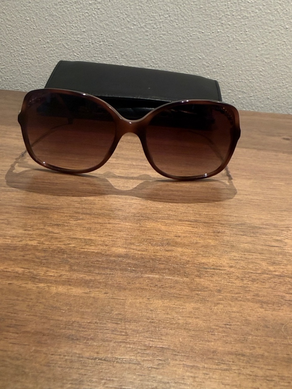Chanel 5210-Q-A Square Chain Sunglasses – Brown / Gold - Picture 2 of 8